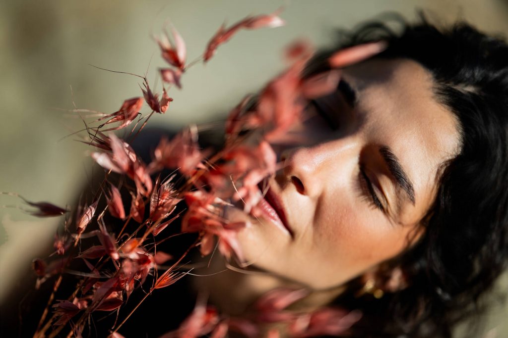 Au delà du Bokeh : la poésie en mouvement. Tony Noël et le 85mm F1.2 DG | Art